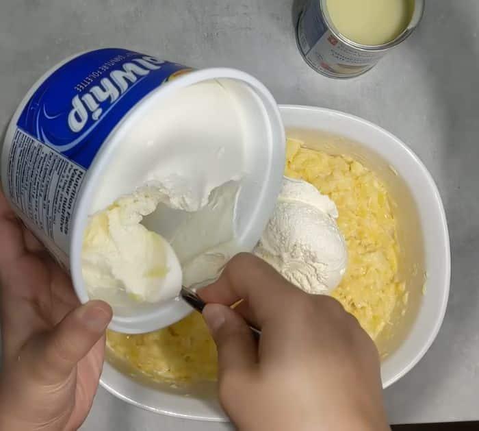 3-Ingredient Quick Pineapple Dessert Ready in 5 Minutes Instructions