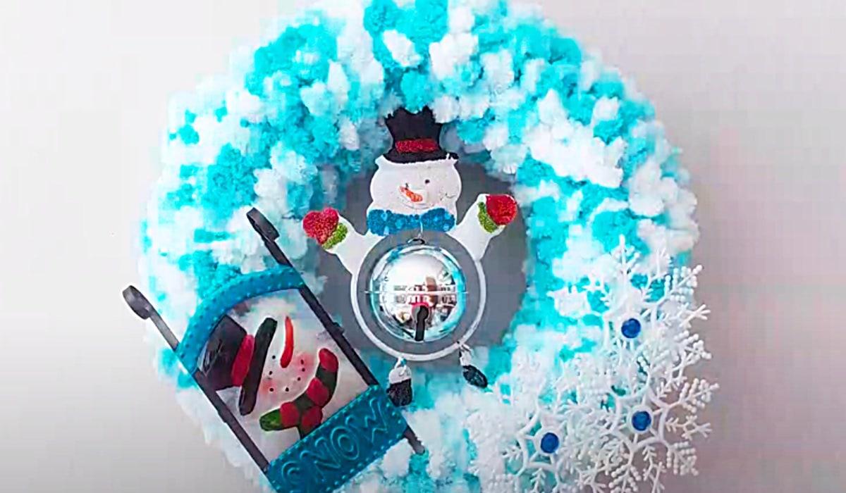 How To Make A Pom-Pom Snowman Wreath