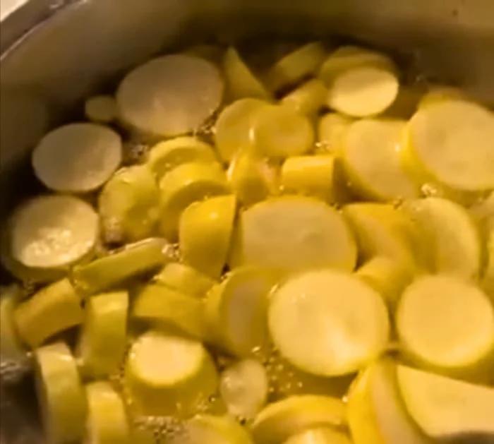 Squash Alabama Casserole Recipe Ingredients