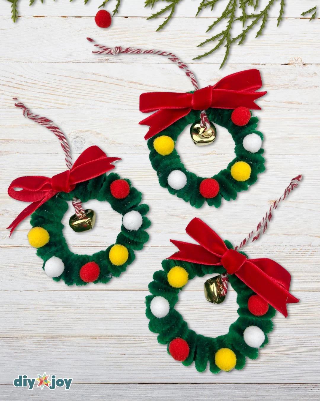 Christmas Ornaments — pipe cleaner ornaments