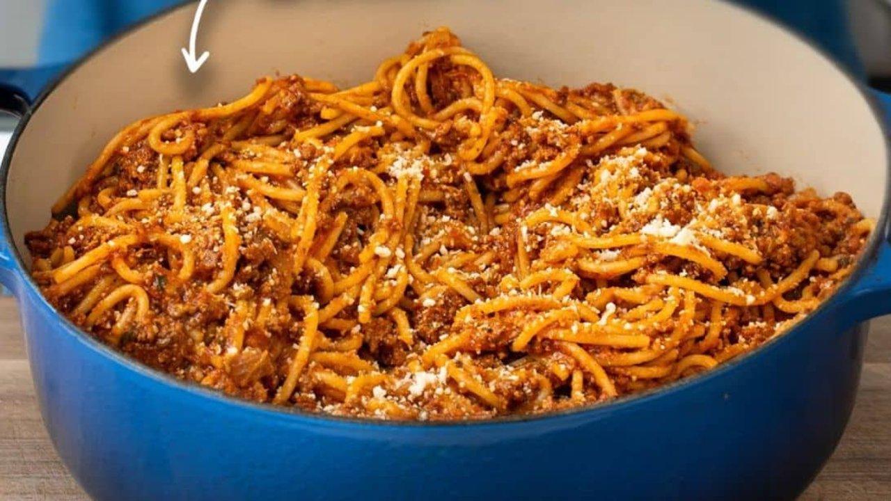 25-Minute Spaghetti and Meat Sauce
