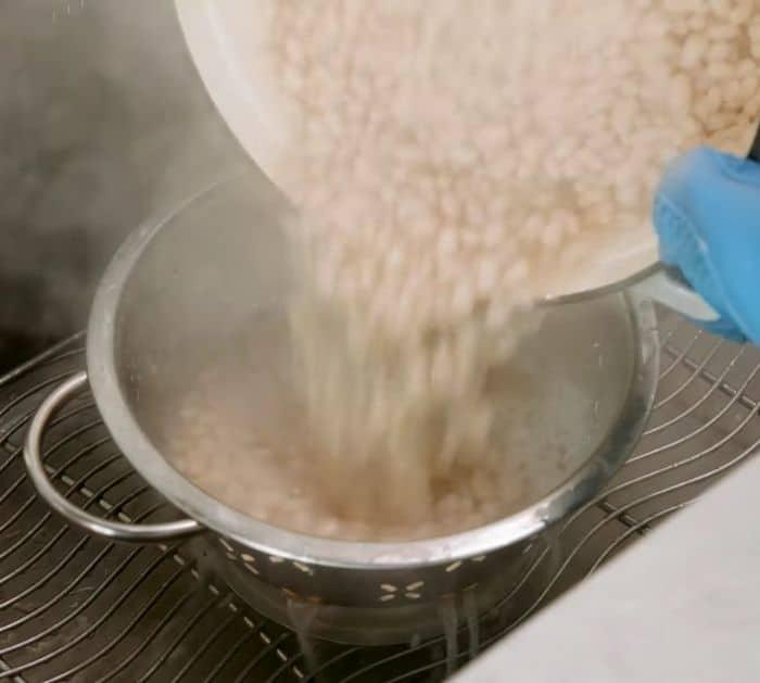 Easy Crockpot Baked Beans Recipe