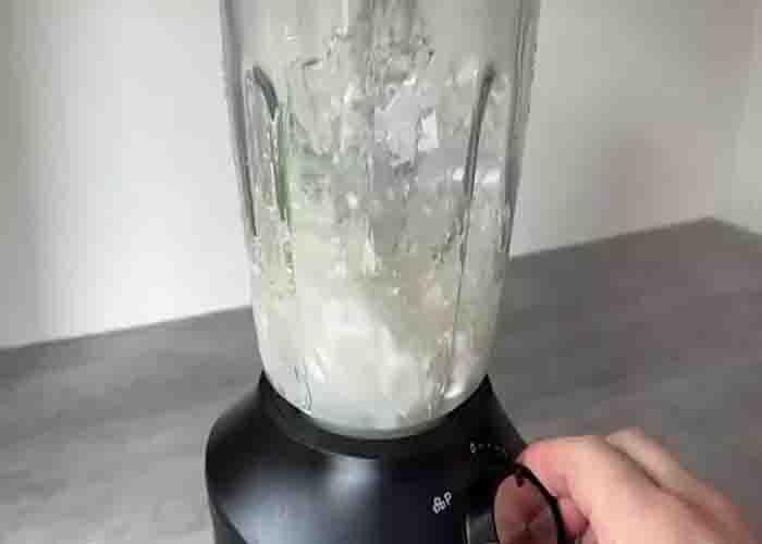 Blitzing the eggshells to make the blender's blade sharp again