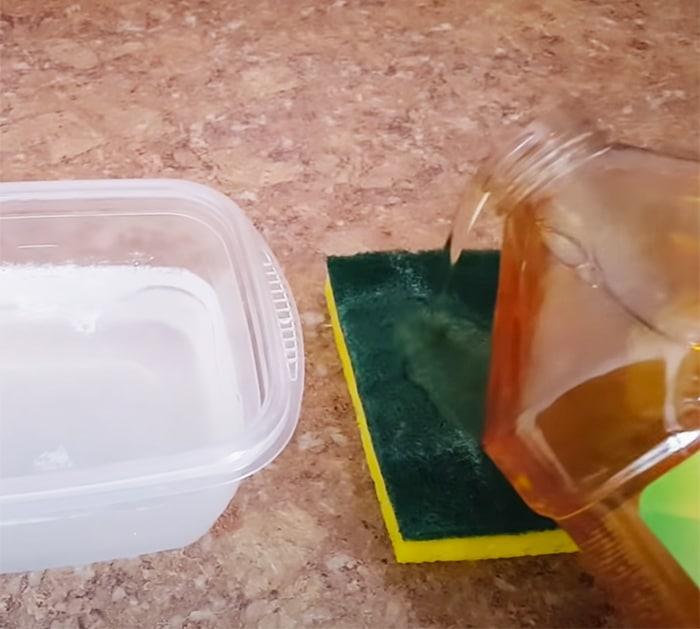 Use Murphy Soap To Take Grease Off Wooden Cabinets - Easy Tips To Clean Kitchen Cabinets