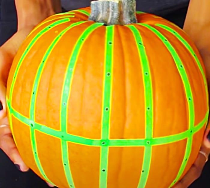 How To make A Power Drilled Pumpkin - How To make A Polka Dot Jack O Lantern - Easy Halloween Ideas
