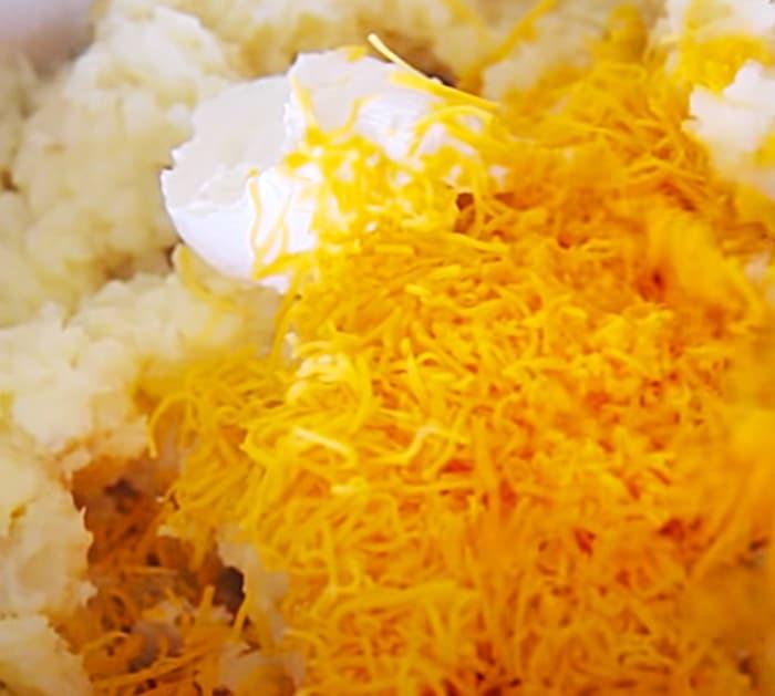 Mashed Potato Recipe Ideas - Easy Casserole Ideas - Vegetarian Meal Ideas
