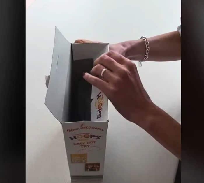 How to Close the Flaps of a Cereal Box