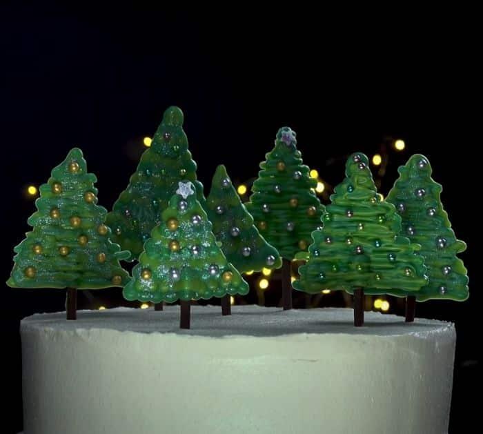 DIY Christmas Tree Cake
