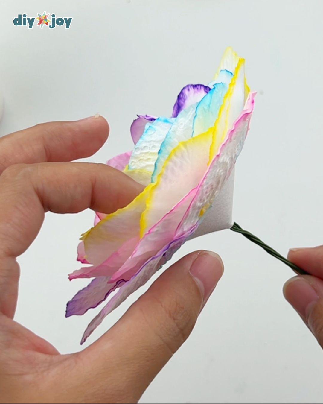 Easy Toilet Paper Flowers — attaching the flower