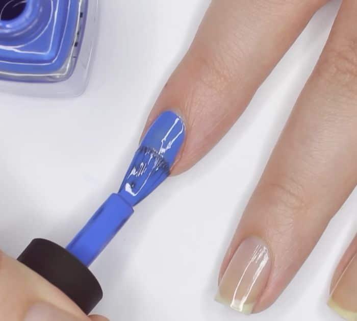 How to Paint Your Nails