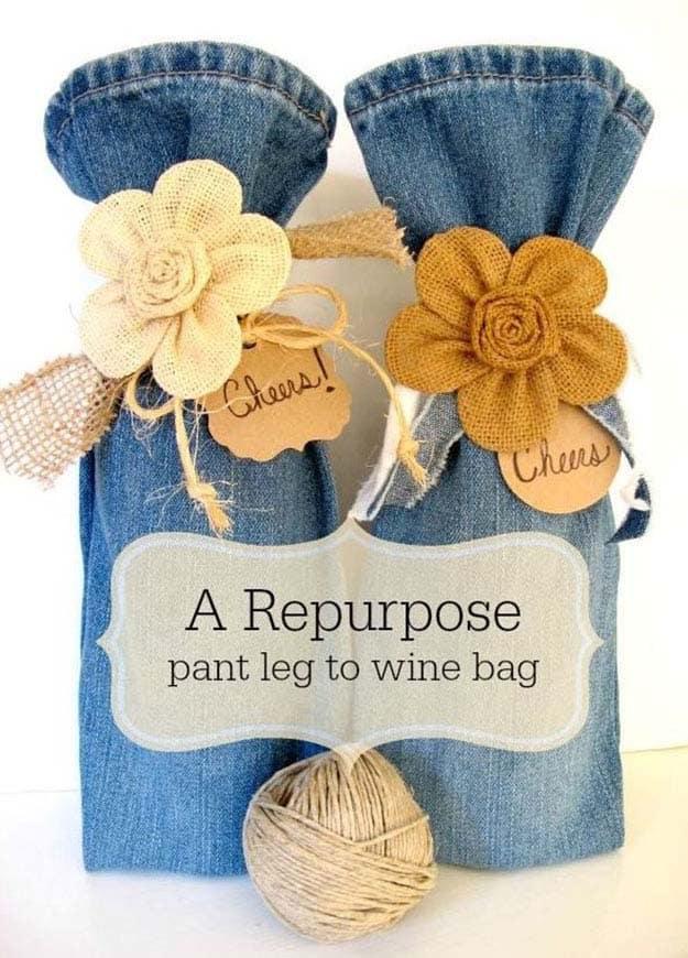 DIY Gift Ideas | Upcycling Projects with Old Jeans | DIY Wine Bag | DIY Projects & Crafts by Sueeye #sewingideas #denim #upcycling