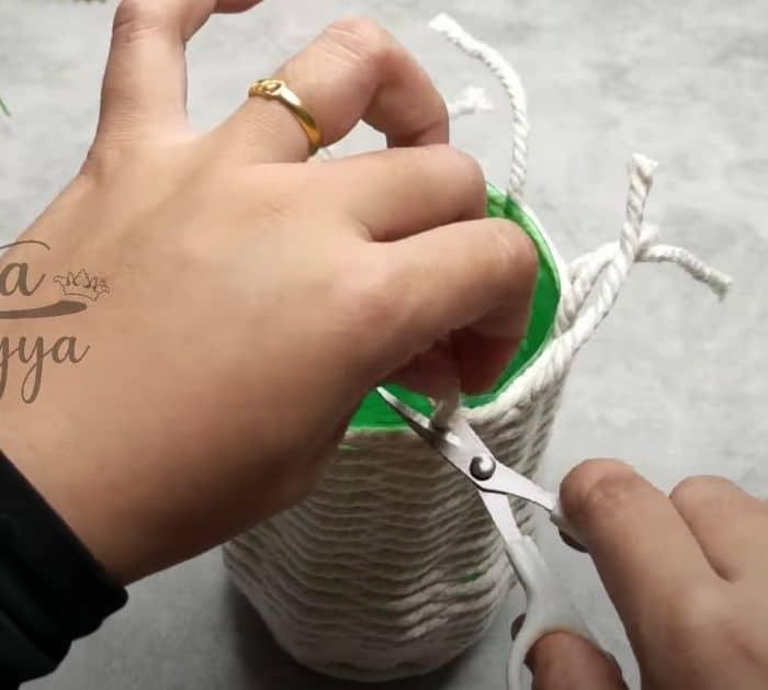DIY Tissue Holder Tutorial