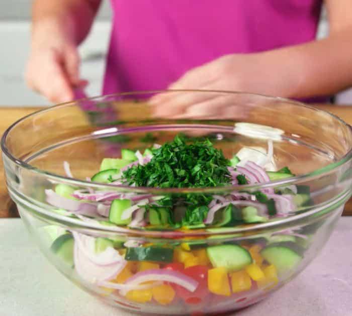 Super Easy Tomato Avocado Salad Recipe
