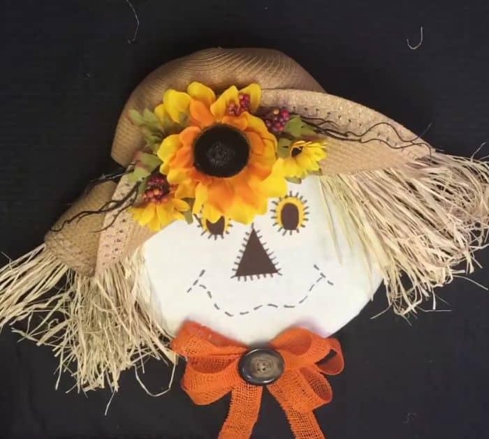 Easy To Make Scarecrow Wreath