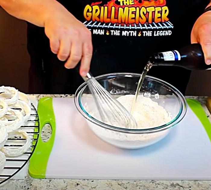 Make Homemade Beer Batter With Bud Light For Fried Onion Rings