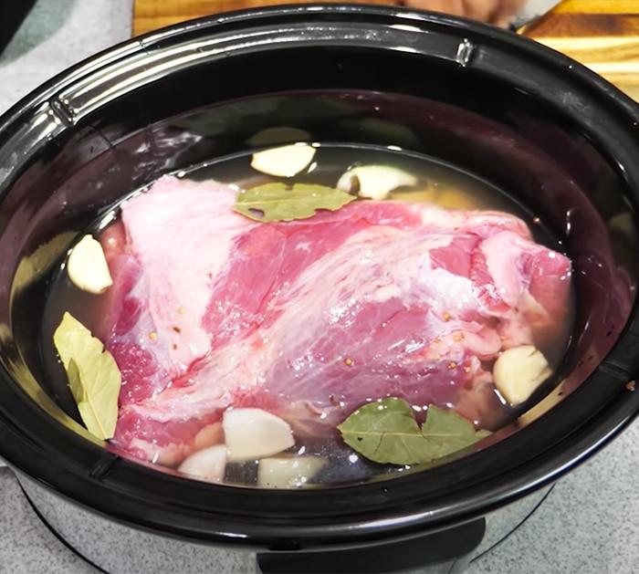 How To Make Corned Beef and Cabbage - Cabbage Recipes - Beef Recipes