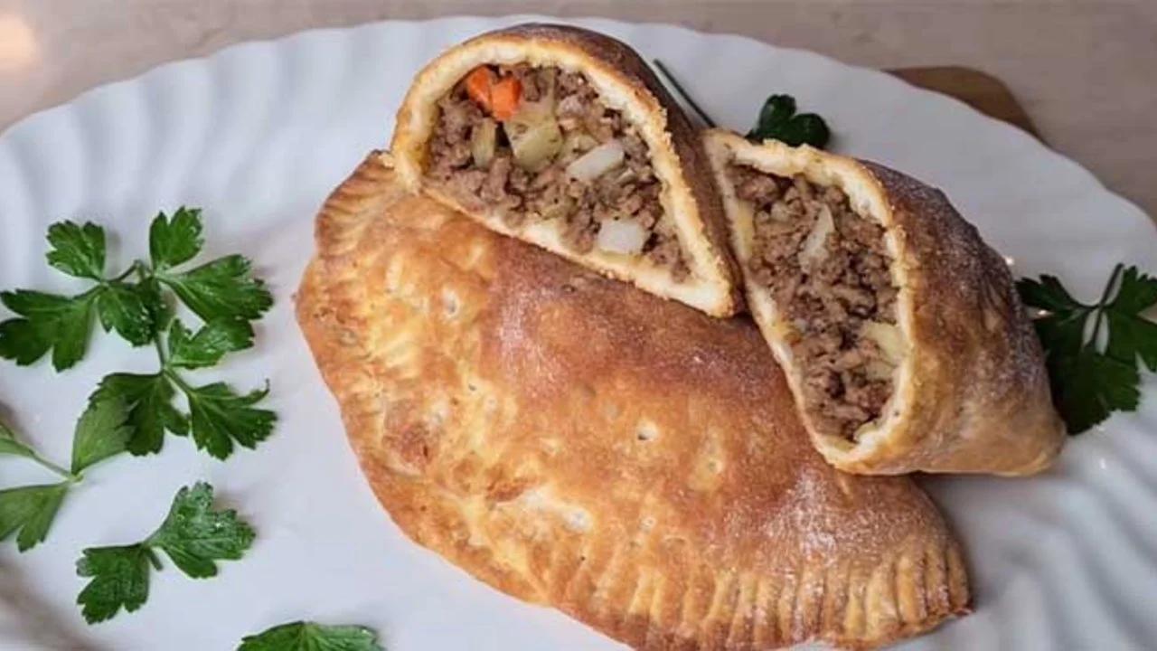Air Fryer Meat Pies Using Canned Biscuits