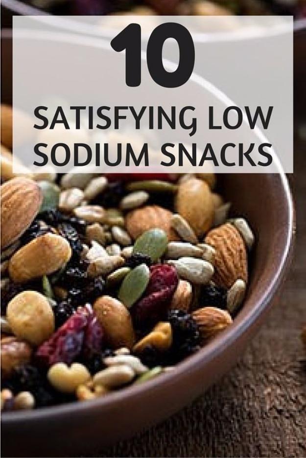 DIY Dieting Hacks - Lower Your Sodium Intake - Lose Weight Fast With These Easy and Quick Way To Shed Pounds and Detox Your Body - Best Diet Recipes, Tips and Tricks for a Slimmer