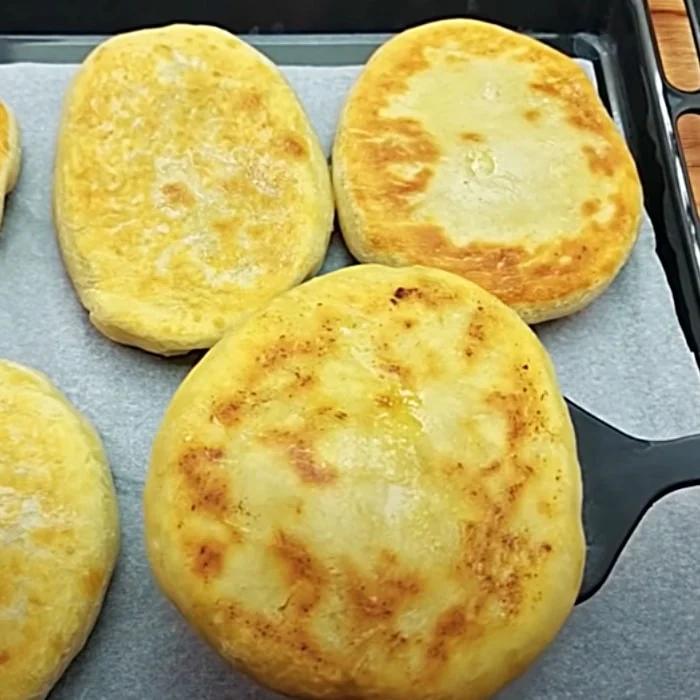 Ground Beef Pockets Recipe - Meal Prep Ideas - How to Make Meat Pies