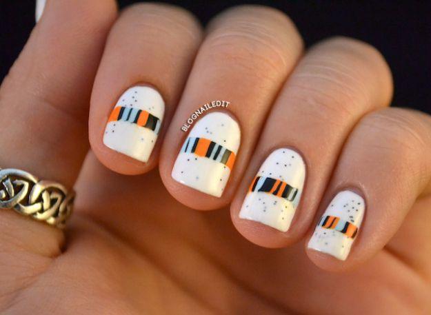 Cookie Crisp Lines, a fun quick nail art idea worth trying at home and an idea worth saving for later