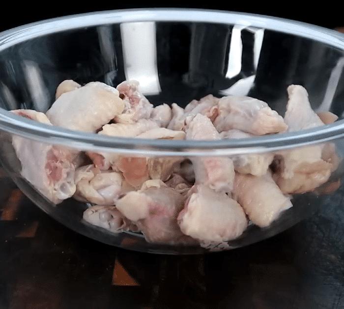 Ingredients for Crispy Buffalo Wings