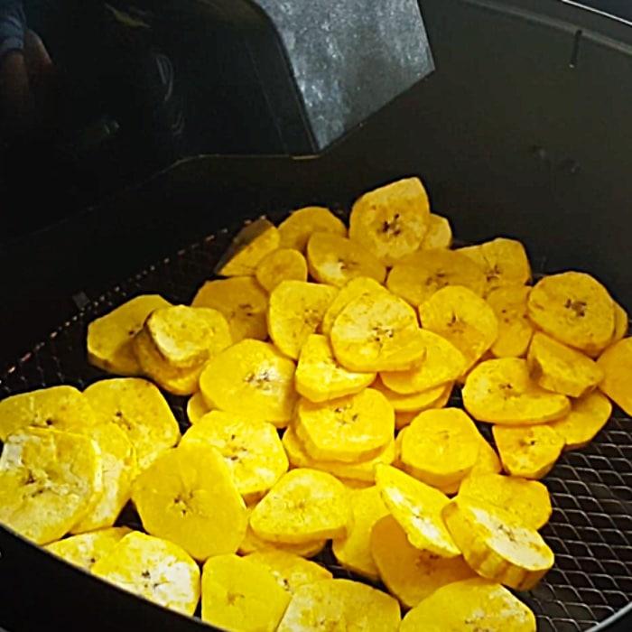 How To Cook In An Air Fryer - Air Fryer Banana Chips Recipe - How To Cook Banana Chips