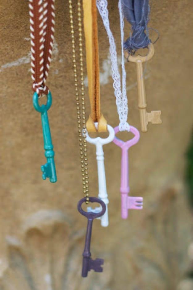 Enameled Vintage Keys DIY, a garden sound craft, low key enough for a solo evening in and a statement worth the extra effort