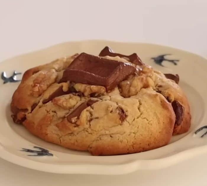 Easy To Make Chocolate Chip Cookies