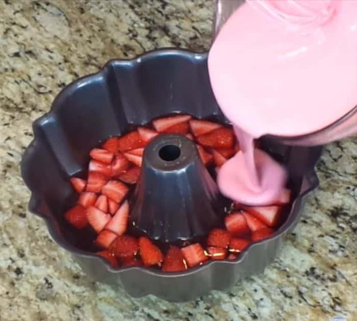 How to Make Strawberry Mousse Jello Dessert