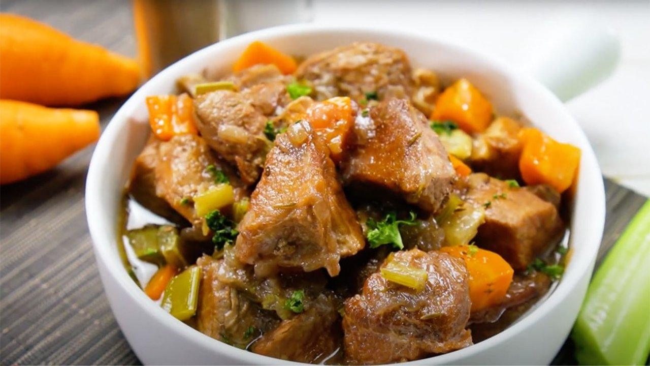 6-Step Crockpot Braised Pork Brisket