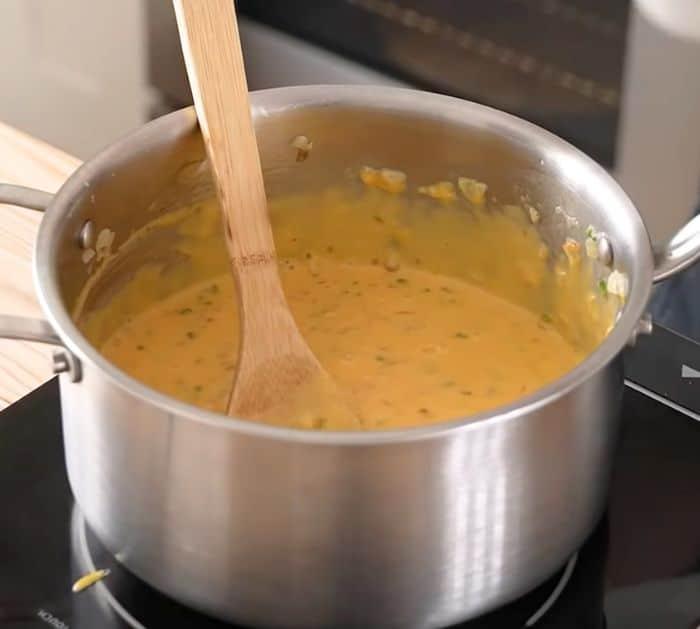 How to Make Texas Queso