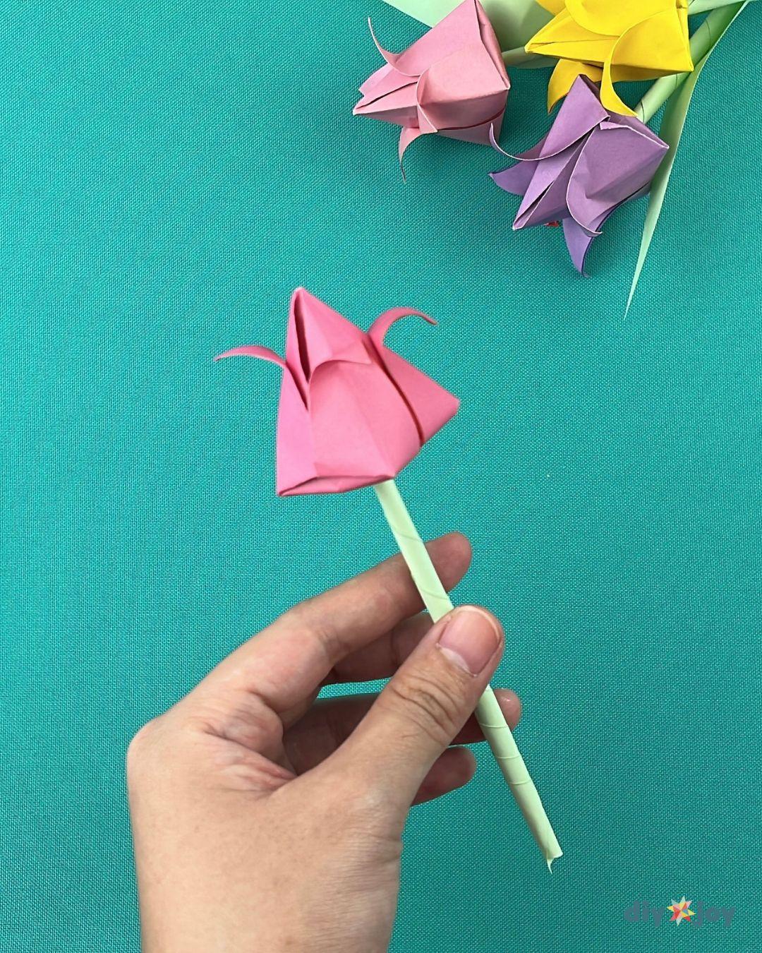 Homemade Paper Tulips — step 16 diy paper flowers