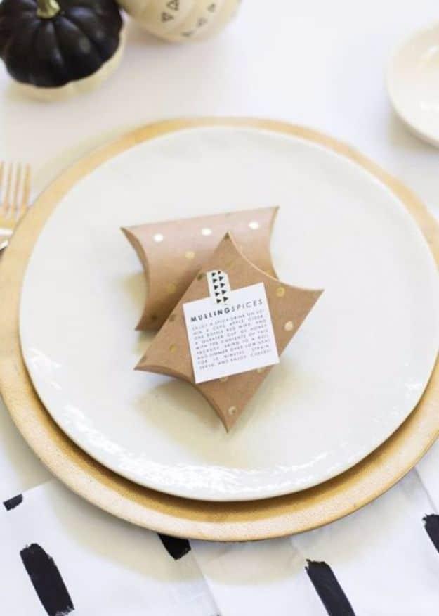 DIY Mulling Spice Favors, a charming DIY wedding favor idea and a simple project that fits any wedding theme
