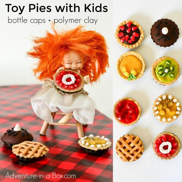 DIY Bottle Cap Crafts - Miniature Pies with Kids - Make Jewelry Projects, Creative Craft Ideas, Gift Ideas for Men, Women and Kids, KeyChains and Christmas Ornaments, Presents