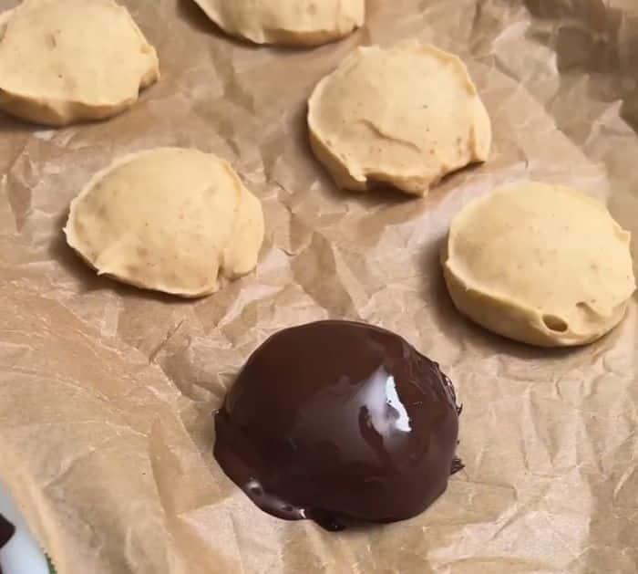 How to Make Peanut Butter Yogurt Bites
