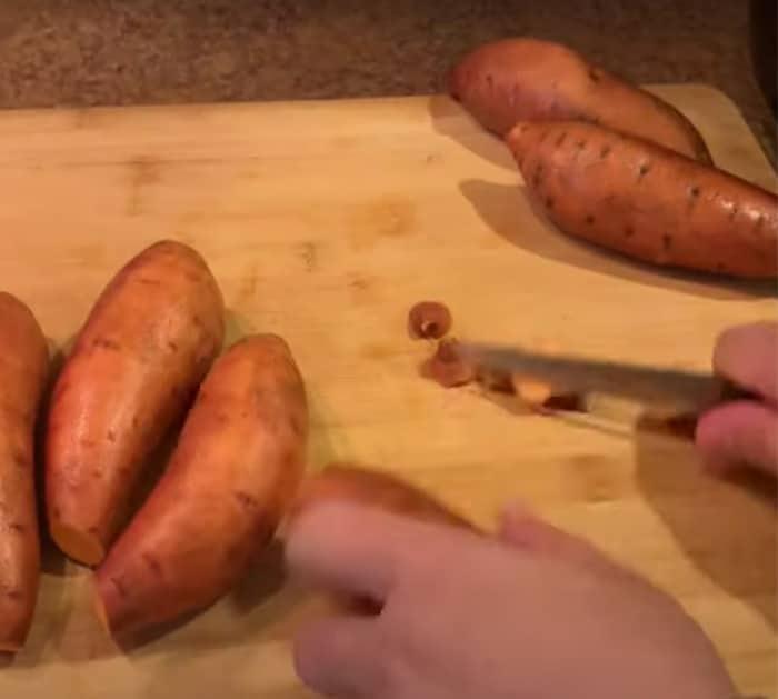 air fryer baked sweet potatoes ingredients