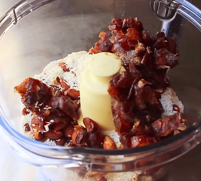How to Make Fruit & Nut Energy Bars