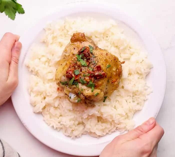 How to Make Skillet Marry Me Chicken