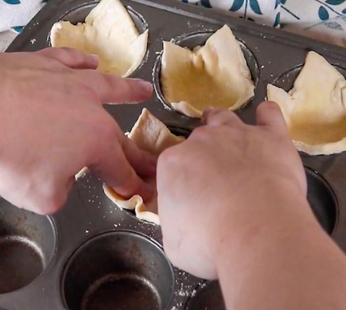 how to make spinach artichoke bites
