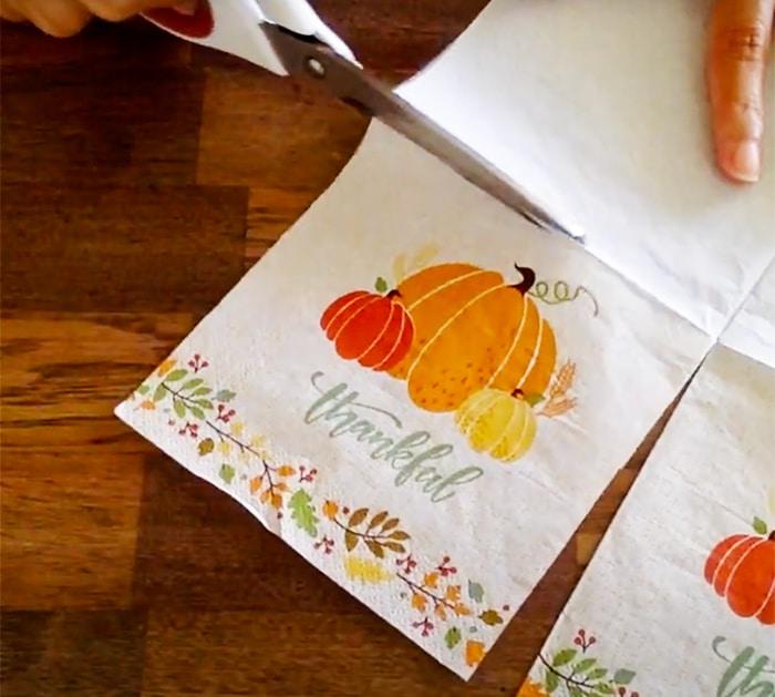 Use Fall Napkins To Make Fall Candle Holders - DIY Mason Jar Crafts - DIY Fall Decor