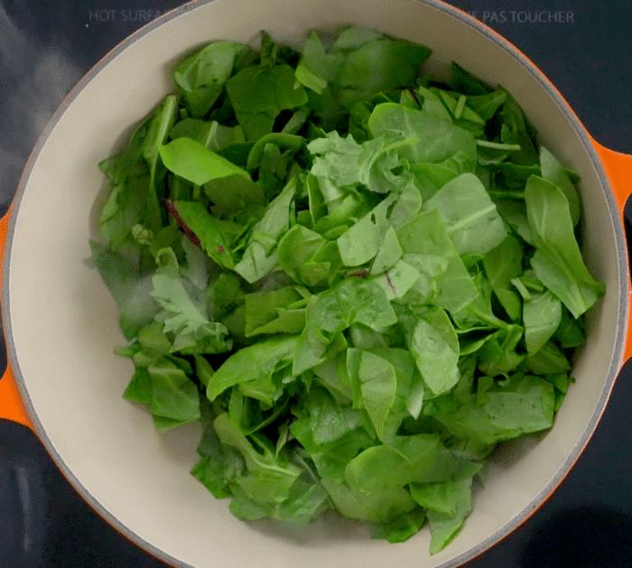 How to Make Creamy Spinach & Artichoke Pasta