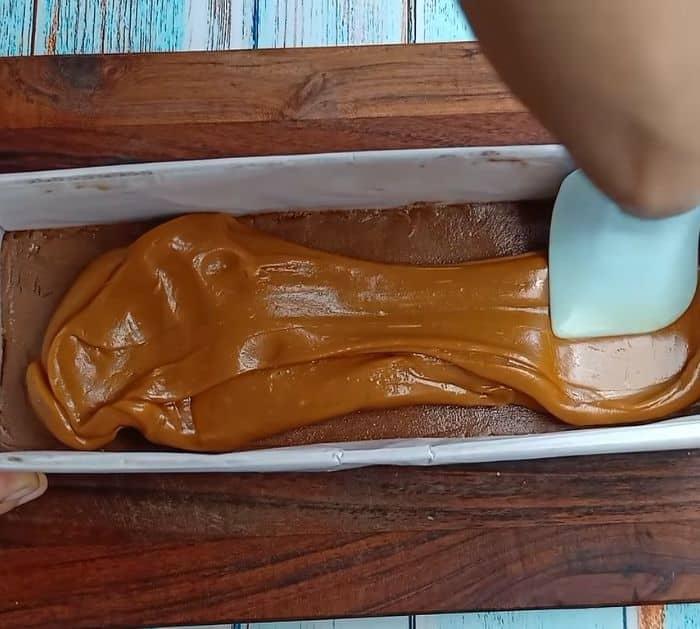 Homemade 5-Star Chocolate Caramel Bar Instructions