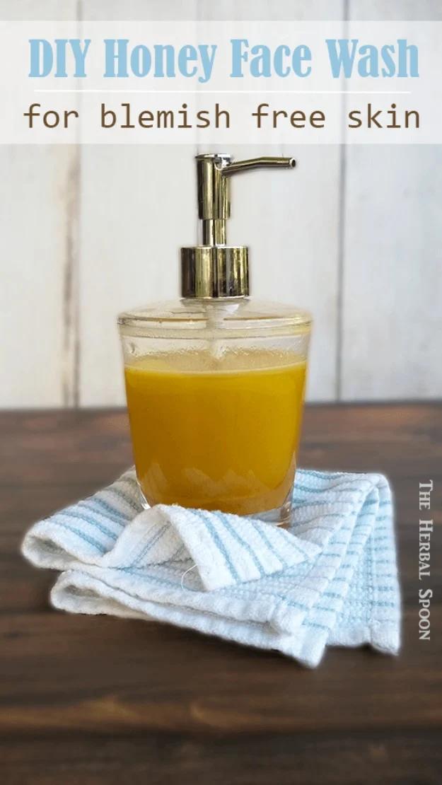 DIY Honey Face Wash For Blemish Free Skin, simple enough to try with stuff already on hand and the fix worth remembering