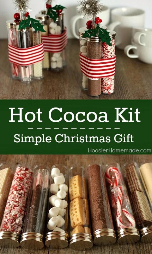 Hot Cocoa Kit Holiday Gift, a fun family craft for a snowed in afternoon and a simple DIY that smells like the holidays