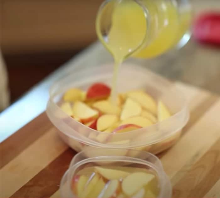 preventing apples from turning brown hack