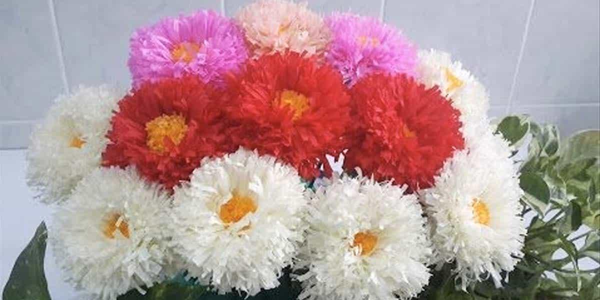 These Easy to Make Flowers are More Impressive Than The Real Thing (Plus They Last!)