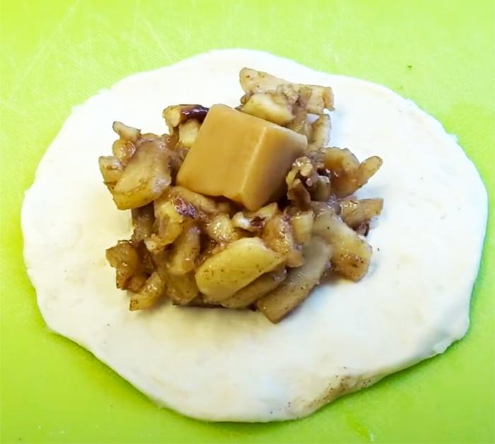 Air Fryer Apple Biscuit Bombs - Air Fryer Recipes - Fast and Easy Biscuit Bomb Recipes