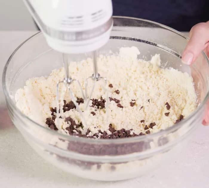 Chocolate Chip Shortbread Cookies Ingredients