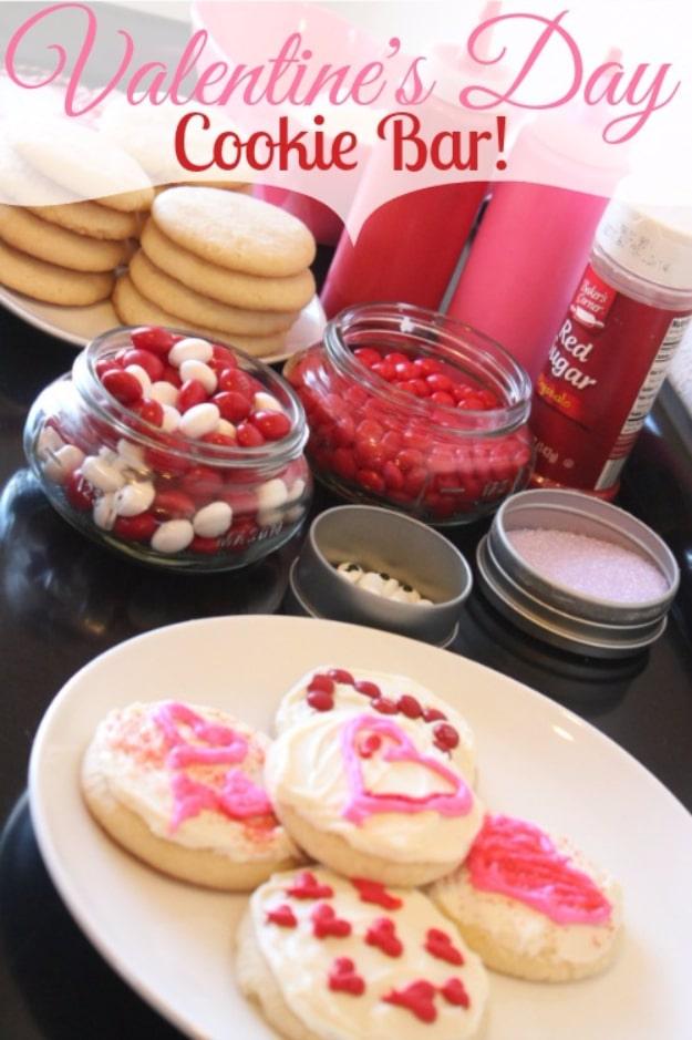 DIY Valentines Day Cookies - Valentine's Day Cookie Bar - Easy Cookie Recipes and Recipe Ideas for Valentines Day - Cute DIY Decorated Cookies for Kids, Homemade Box Cookies and Bo