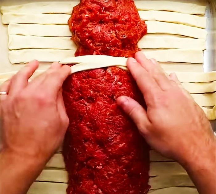 How To Make Halloween Mummy Meatloaf - Halloween Food Recipes